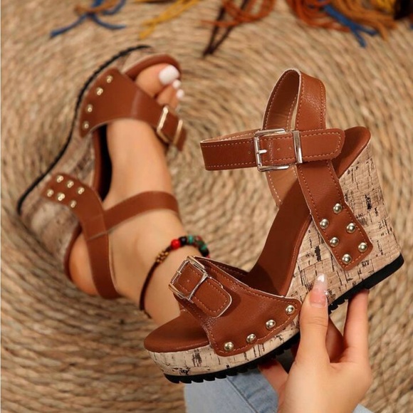 “Shein” Butterfly Flower Stud Fish Mouth Women Wedge Thick Sole Sandals! - Picture 8 of 10